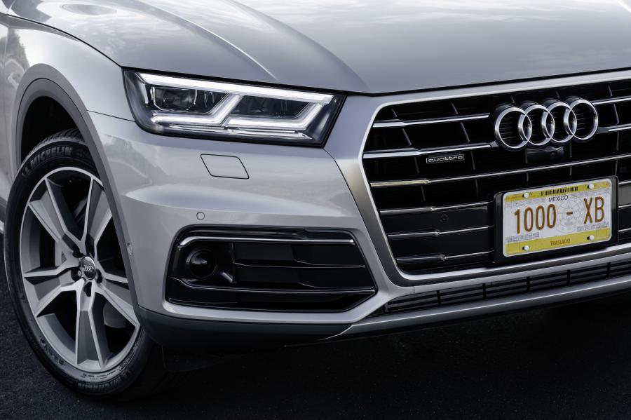 Детали экстерьера Audi Q5 TDI Quattro 2016 года  (WW) (фото 58 из 90)